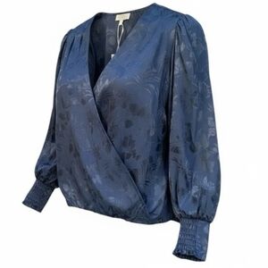 🆕️ Status by Chenault Blue Long Sleeve Slinky Surplice Top